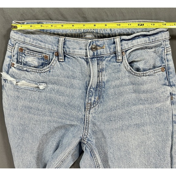 American Eagle Baggy Straight Jeans Women's 4 Mid Rise Distressed Light Wash - Picture 5 of 11
